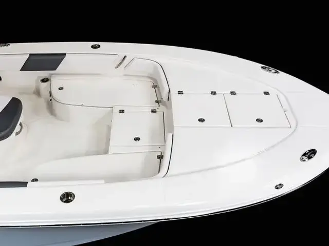 Robalo 246 Cayman SD