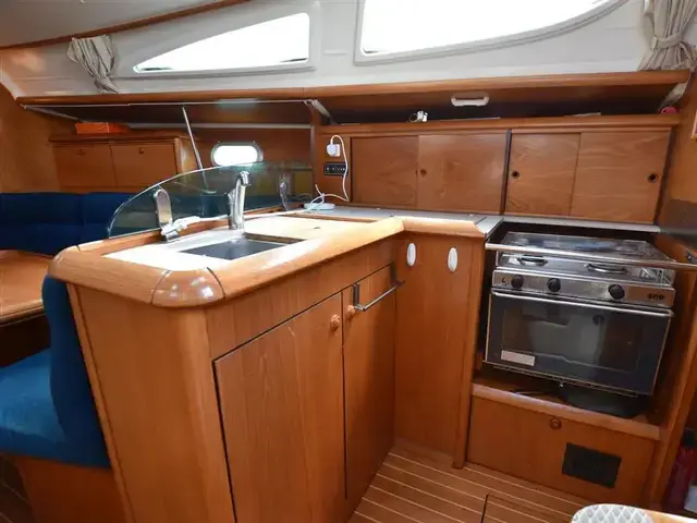 Jeanneau Sun Odyssey 35