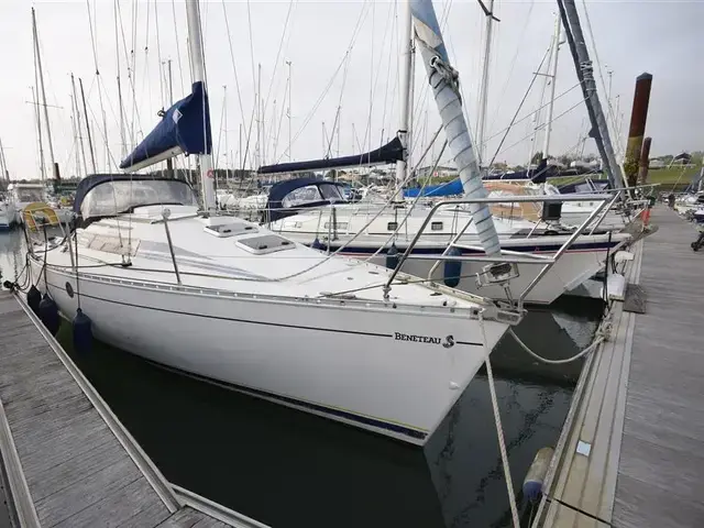 Beneteau First 285