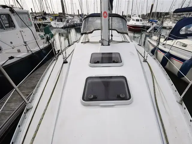 Beneteau First 285