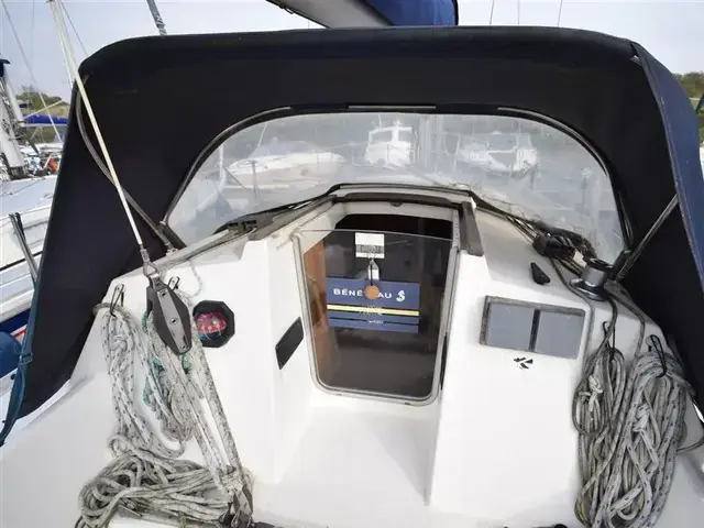 Beneteau First 285