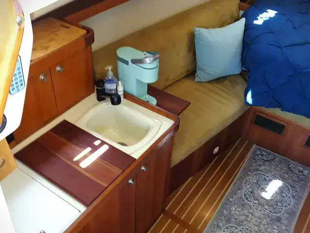 Mainship 30 Rum Runner II