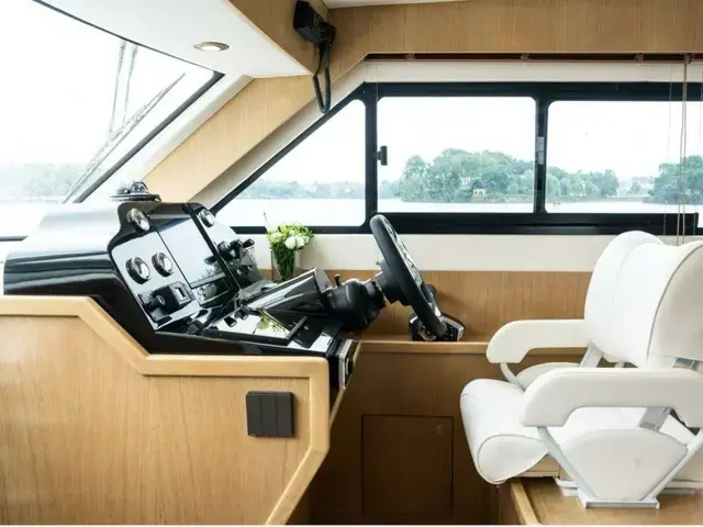 Bracewell Commander 36SF