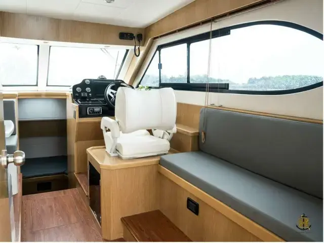 Bracewell Commander 36SF