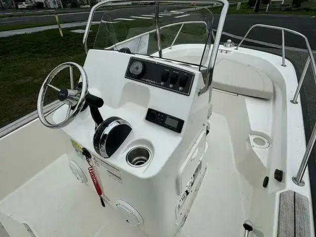 Boston Whaler 150 Montauk