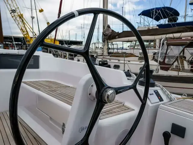 Hanse 418