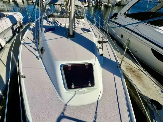 Catalina 309