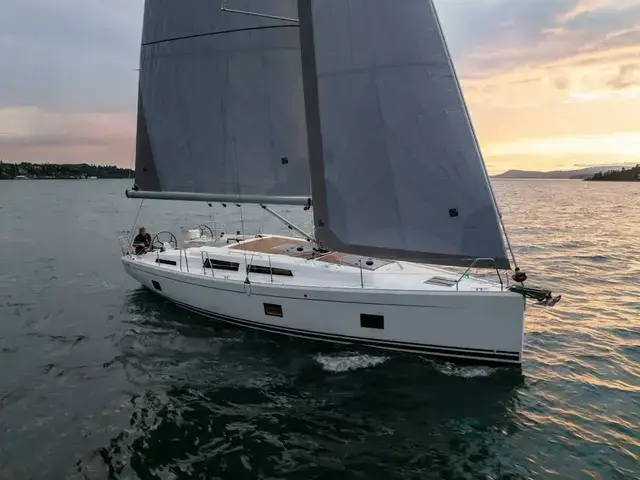 Hanse 418