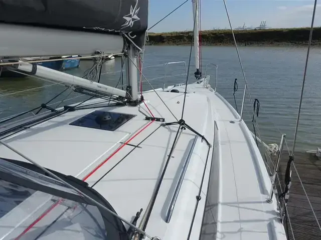 Jeanneau Sun Odyssey 380