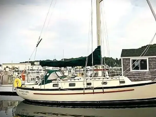 Pacific Seacraft 37