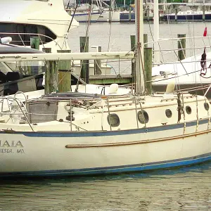 1983 Pacific Seacraft 37