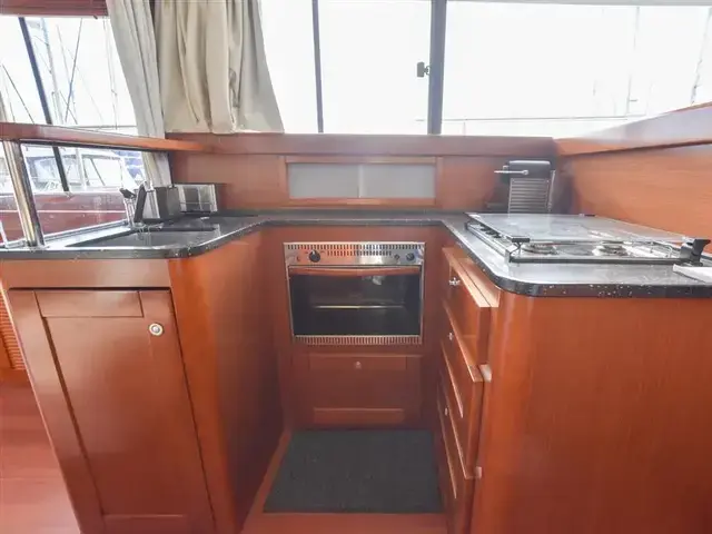 Beneteau Swift Trawler 44