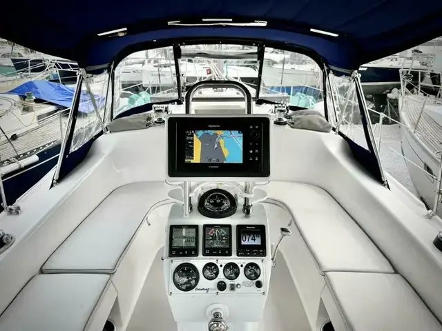 Catalina 387