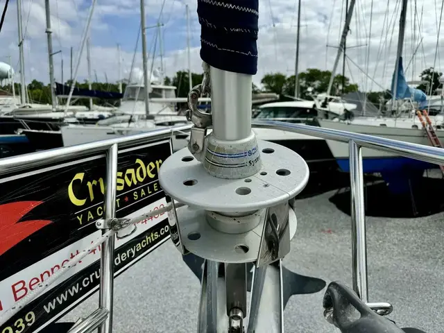 Catalina 387