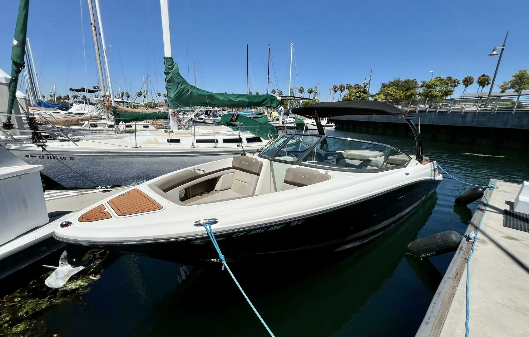 2013 Sea Ray 270 slx