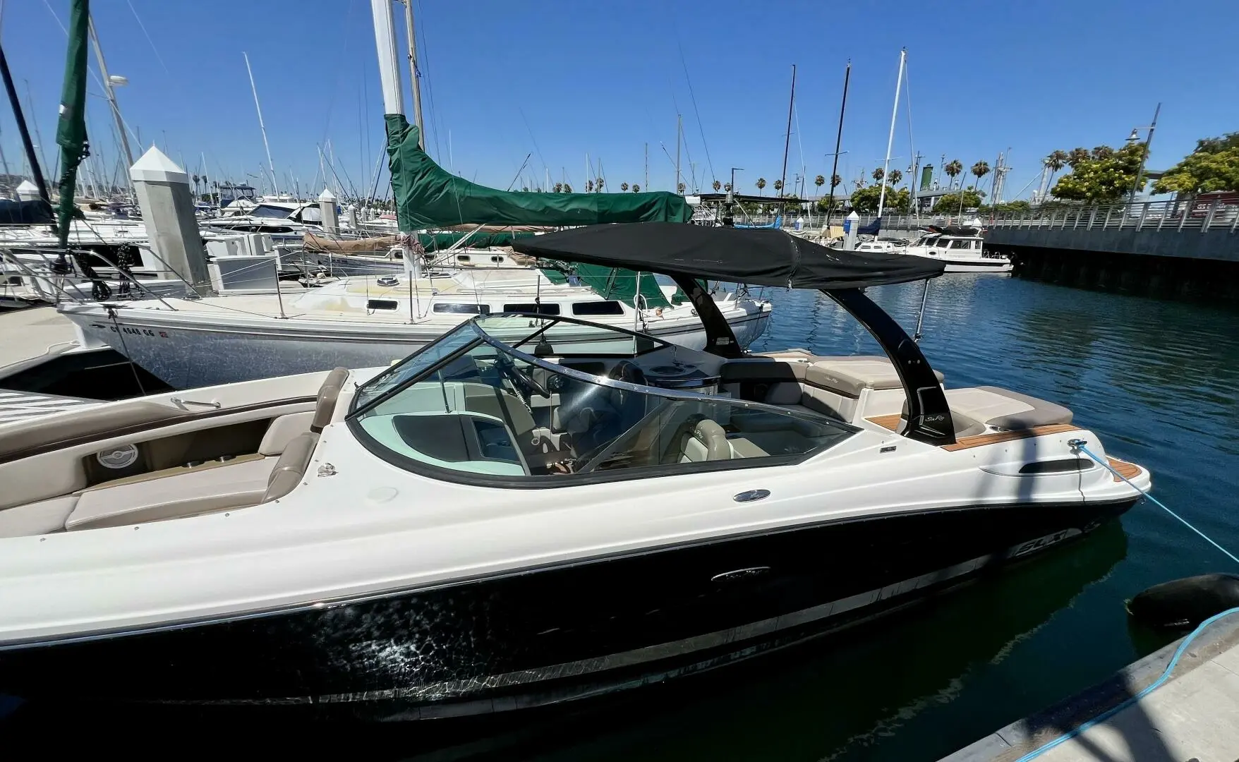 2013 Sea Ray 270 slx