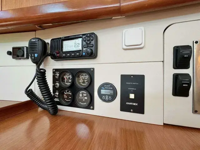 Beneteau Oceanis 49