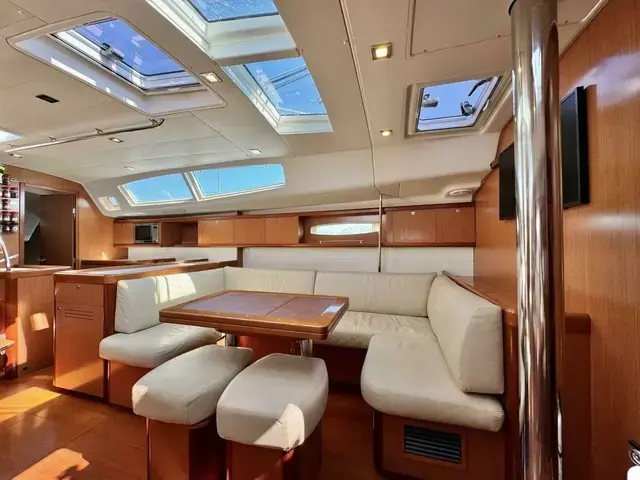 Beneteau Oceanis 49