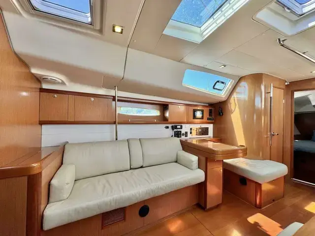 Beneteau Oceanis 49