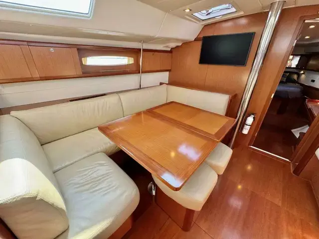 Beneteau Oceanis 49