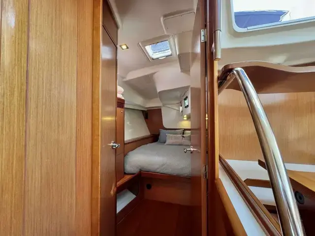 Beneteau Oceanis 49