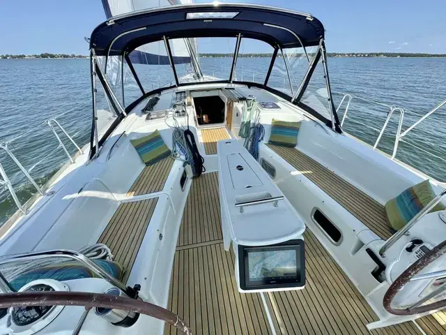 Beneteau Oceanis 49