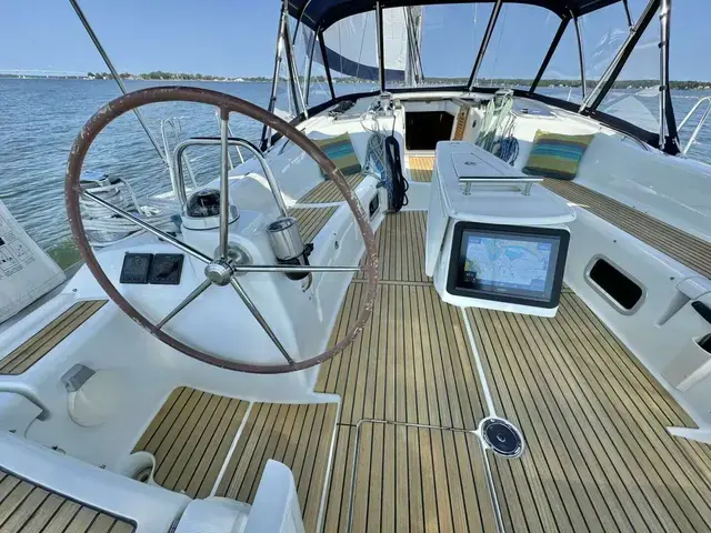 Beneteau Oceanis 49