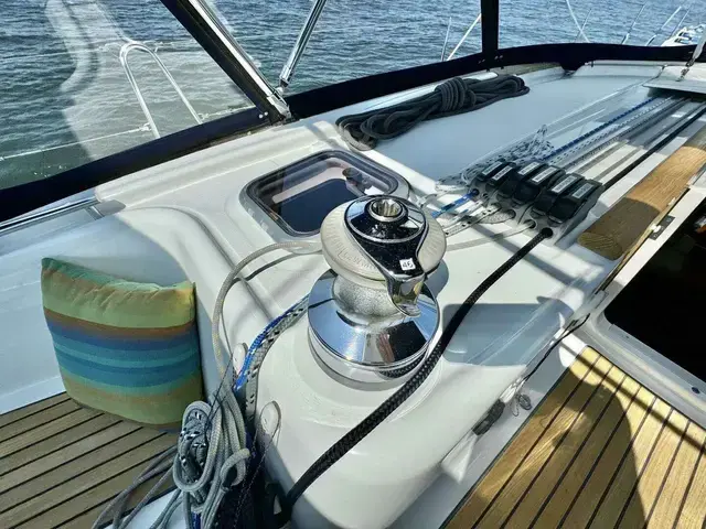 Beneteau Oceanis 49