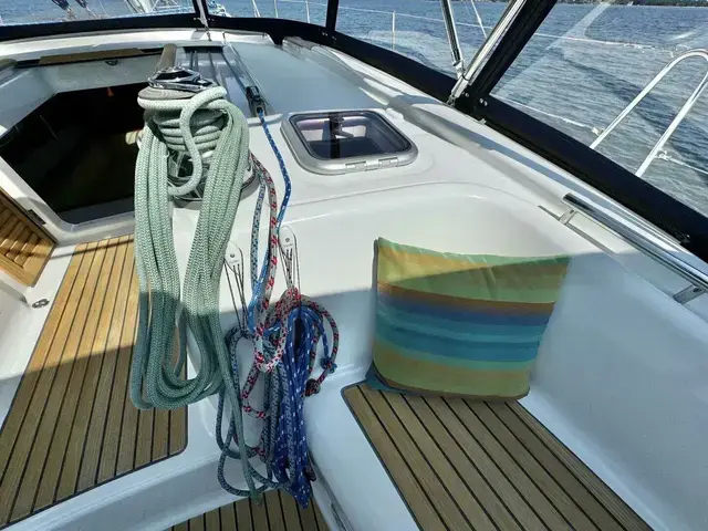 Beneteau Oceanis 49