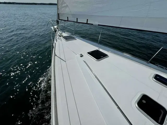 Beneteau Oceanis 49