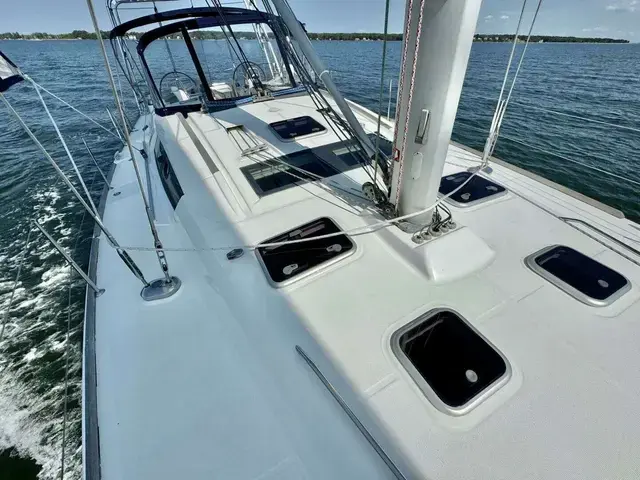 Beneteau Oceanis 49