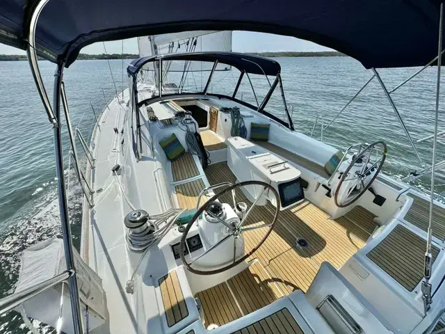 Beneteau Oceanis 49