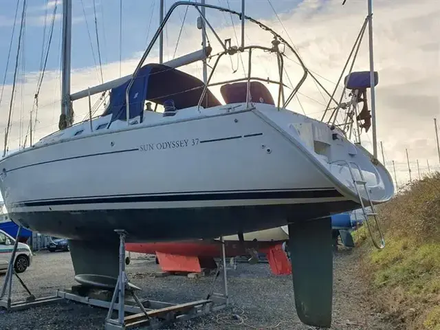 Jeanneau Sun Odyssey 37