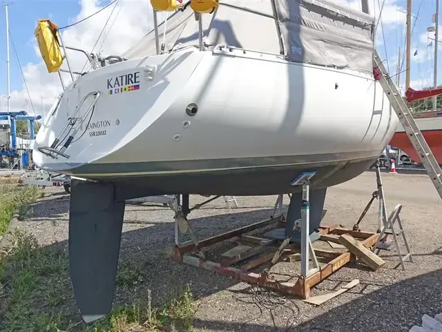 Beneteau First 285