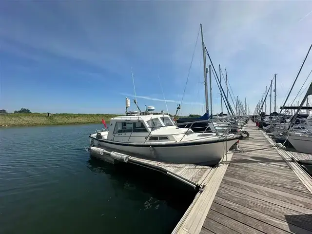 Aquabell 28 Extended wheelhouse