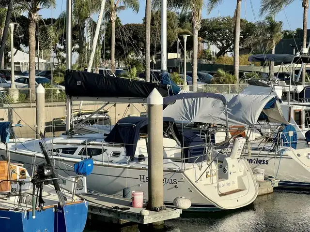 Jeanneau Sun Odyssey 35