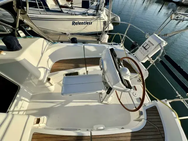 Jeanneau Sun Odyssey 35