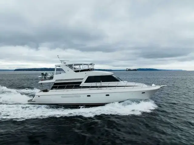 Compass Pilothouse