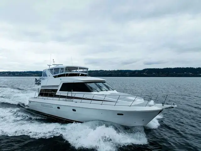 Compass Pilothouse