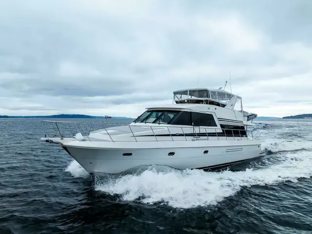 Compass Pilothouse