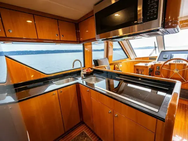 Compass Pilothouse