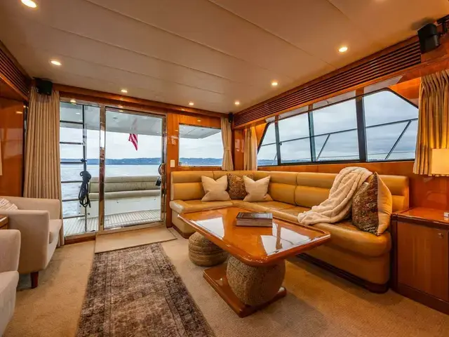 Compass Pilothouse