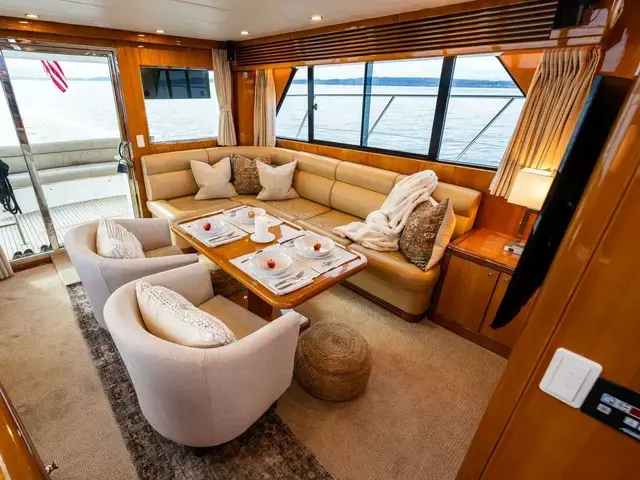 Compass Pilothouse