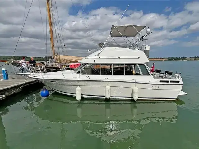 Bayliner 2850 Contessa