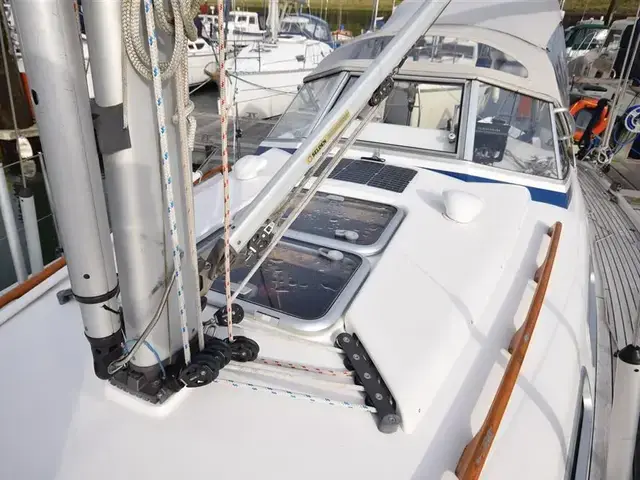 Hallberg Rassy 310