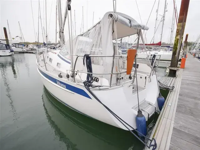 Hallberg Rassy 310