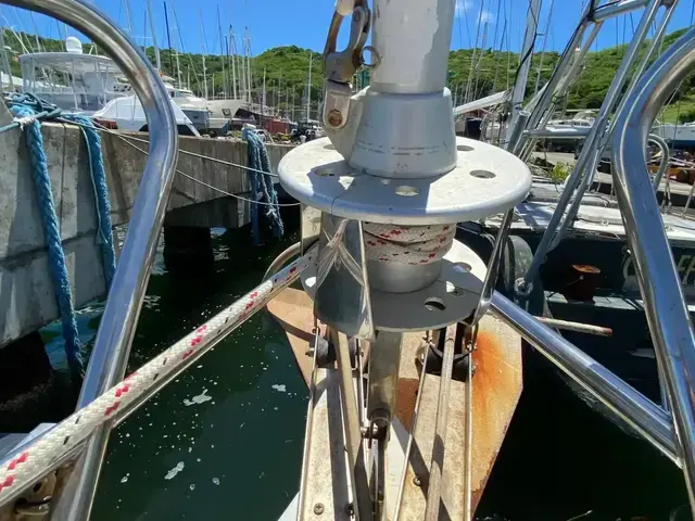 Catalina 380