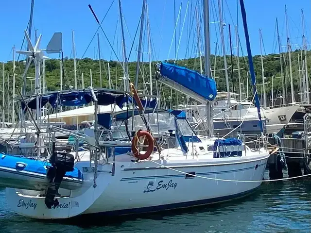 Catalina 380