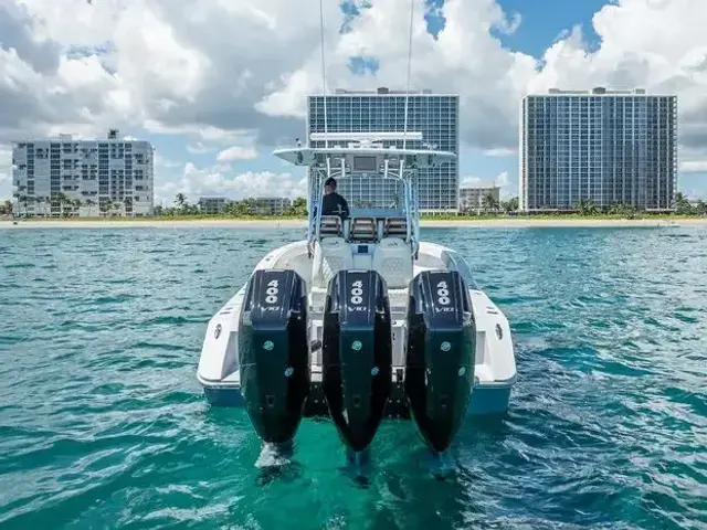 Billfish 39 Center Console w-Tower