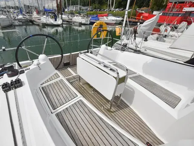 Jeanneau Sun Odyssey 349